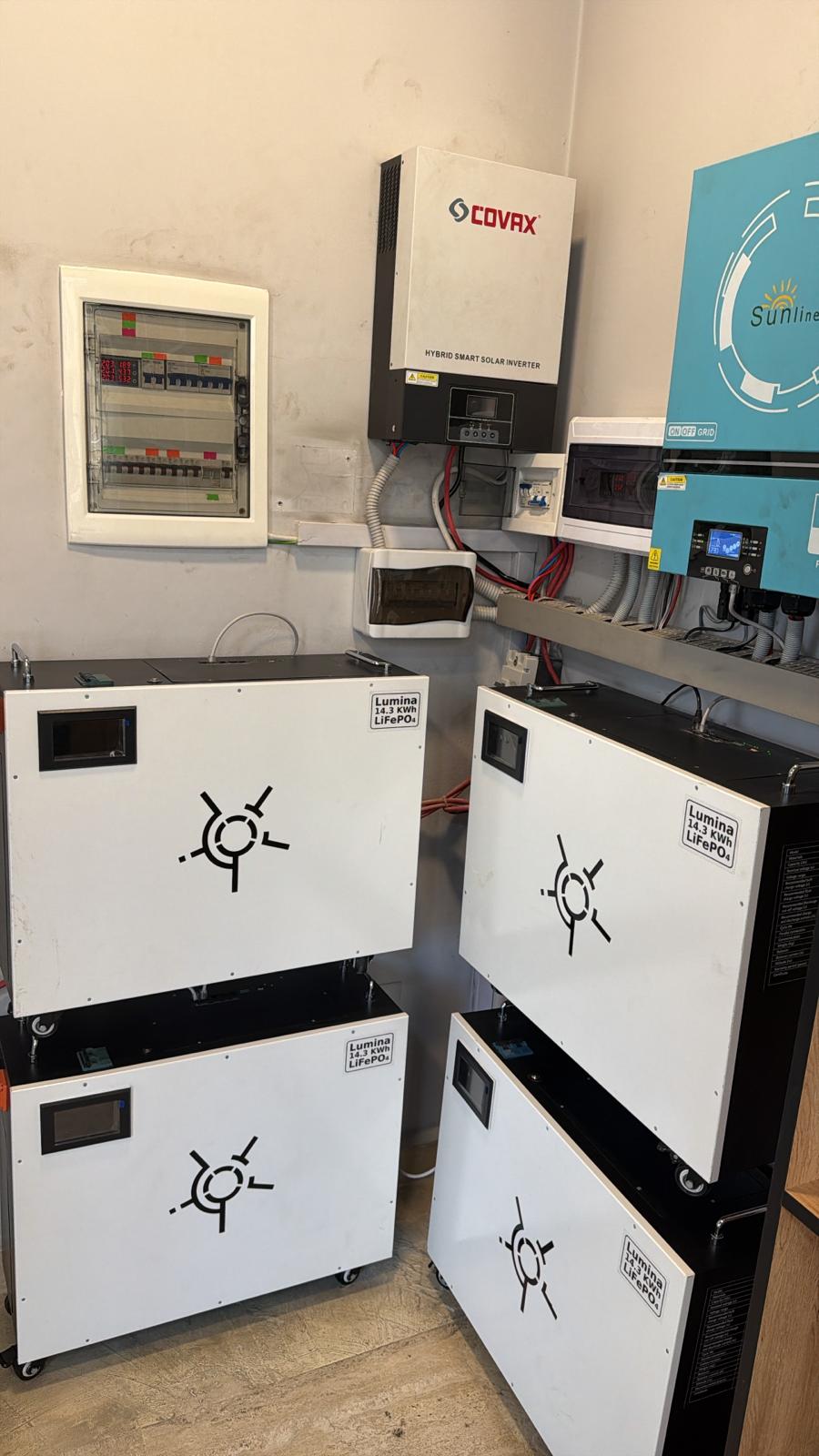 4x Lumina 14.3 KWh with COVAX inverter